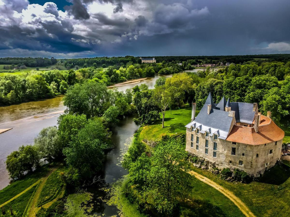 Un Chateau En Bourgogne Saincaize-Meauce Ngoại thất bức ảnh
