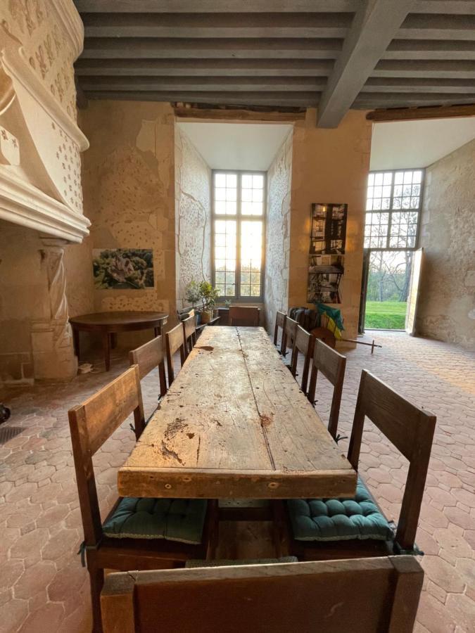 Un Chateau En Bourgogne Saincaize-Meauce Ngoại thất bức ảnh